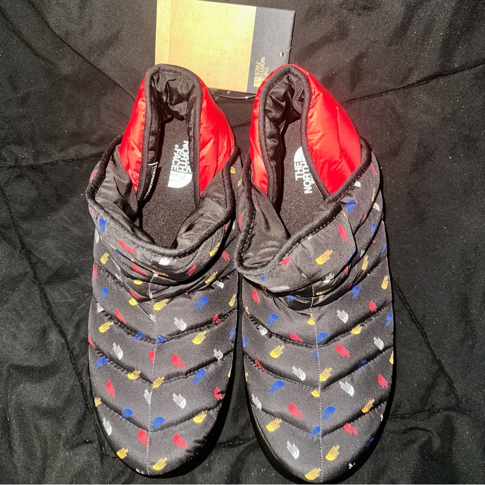 The North Face Black Quilted Loafers with Multicolor Accents - Picture 4 of 8